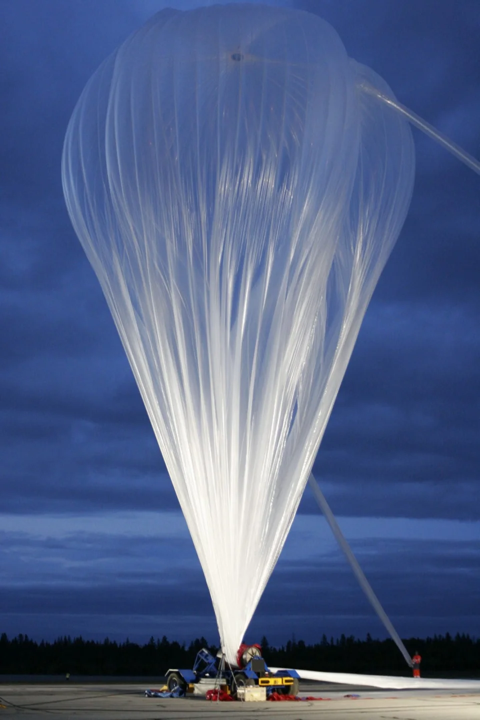 strato balloon night