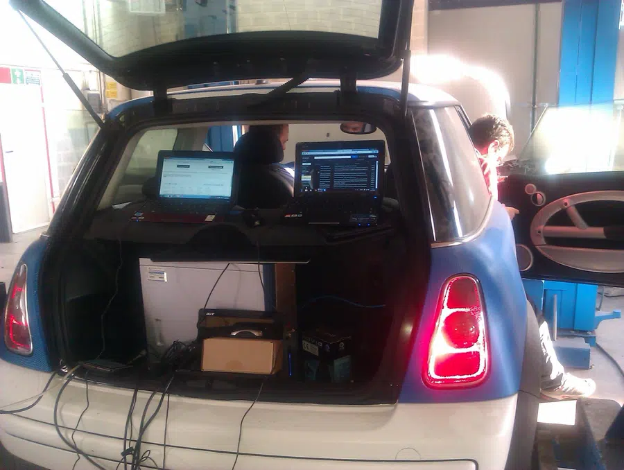 mini cooper computers