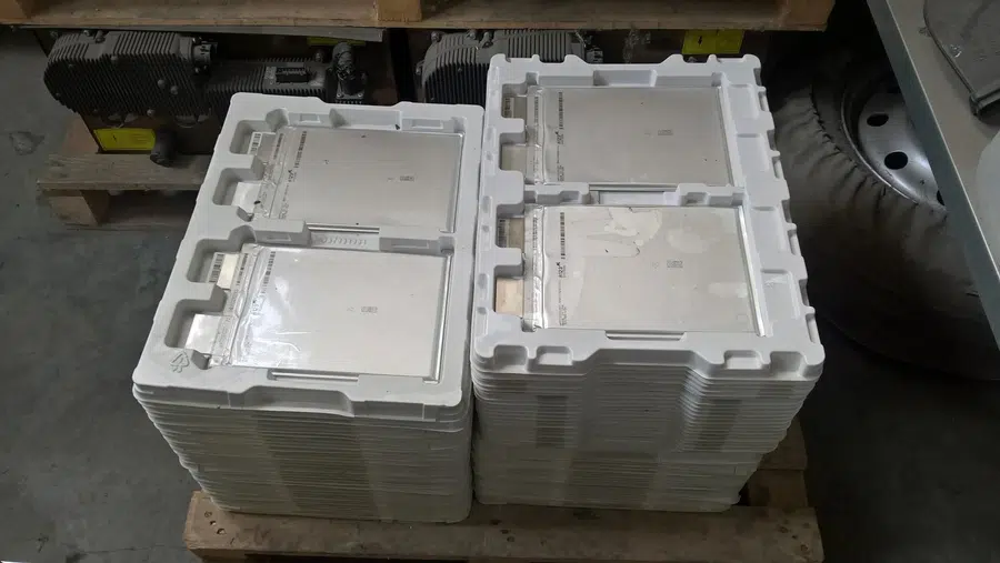 nanophosphates batteries