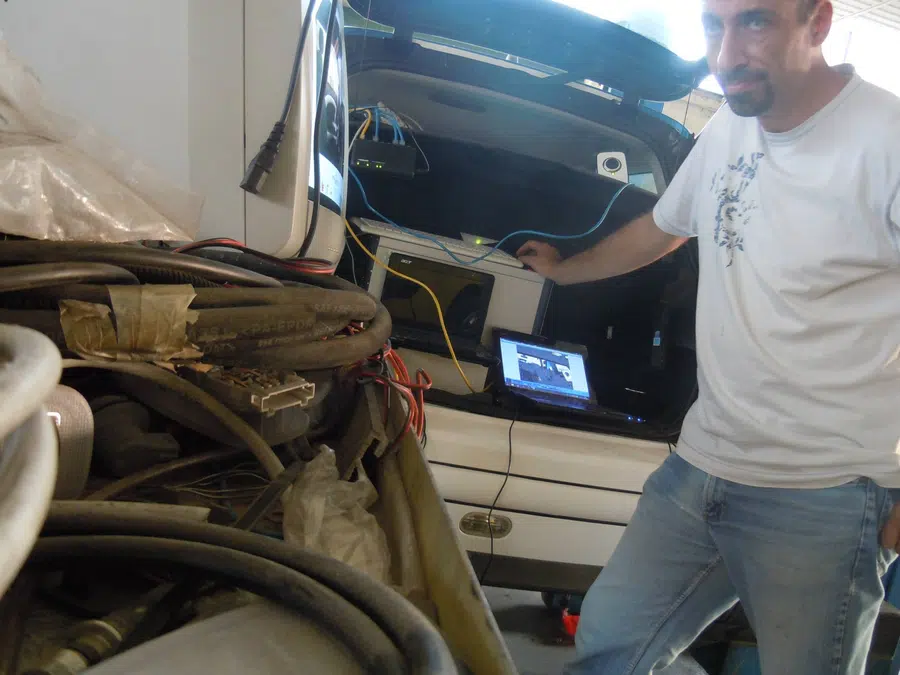 programming AI minicooper retrofitted