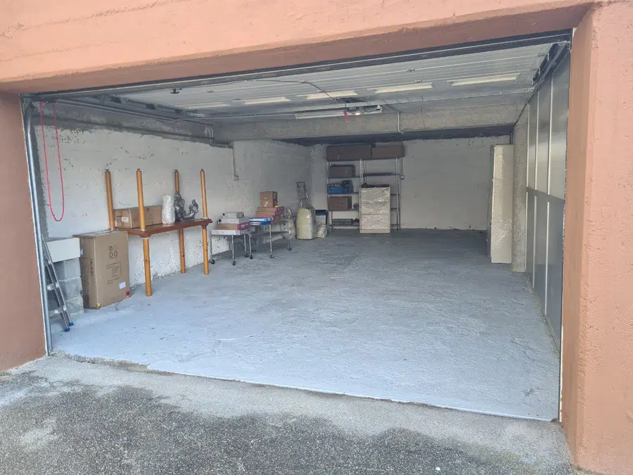 garage