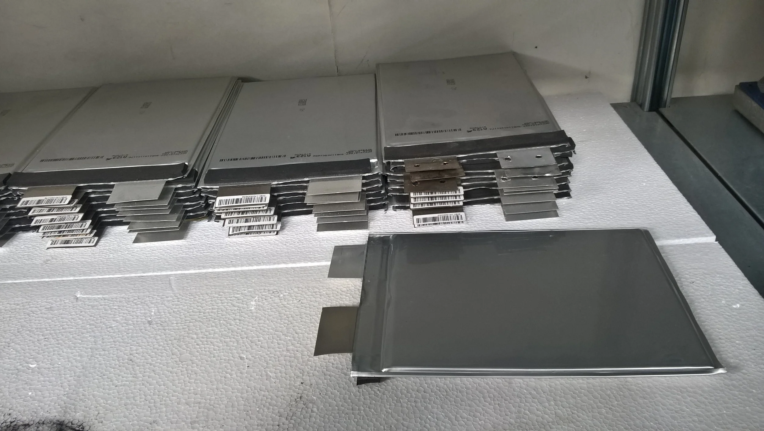 mini batteries shelf